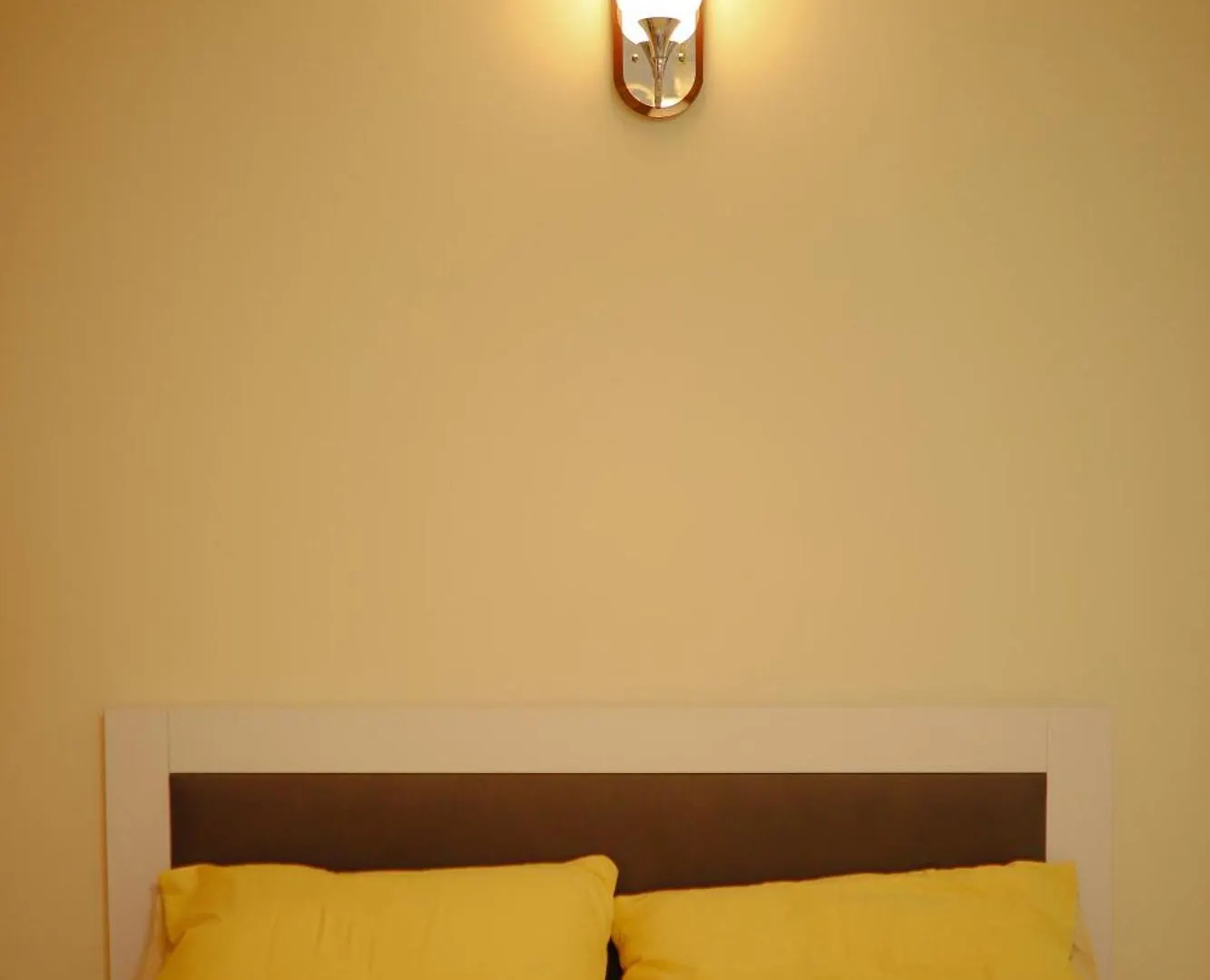 Ls Apartment Near The Beach バトゥーミ